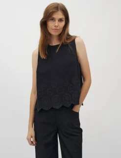 Global Funk Rihne Scallop-G Top - Sort