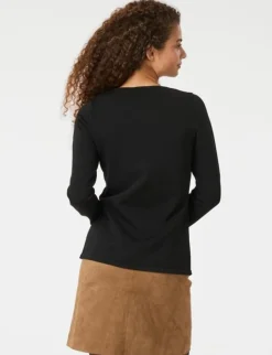 Neo Noir Teller Knit Cardigan - Sort
